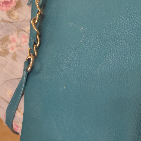 Talbot Teal Bucket Crossbody - Picture 6 of 7